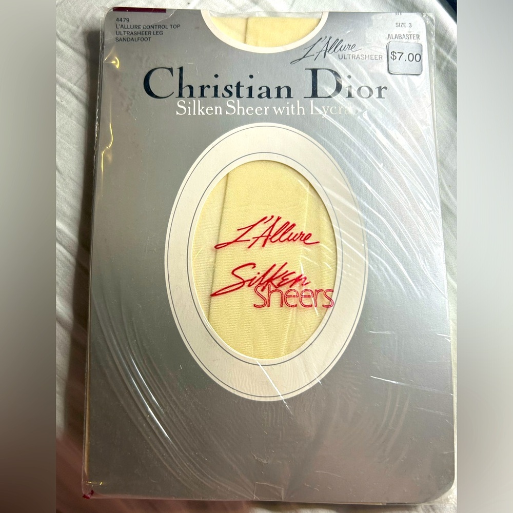 Christian Dior alabaster colored sheer panty hose/ tights .size large